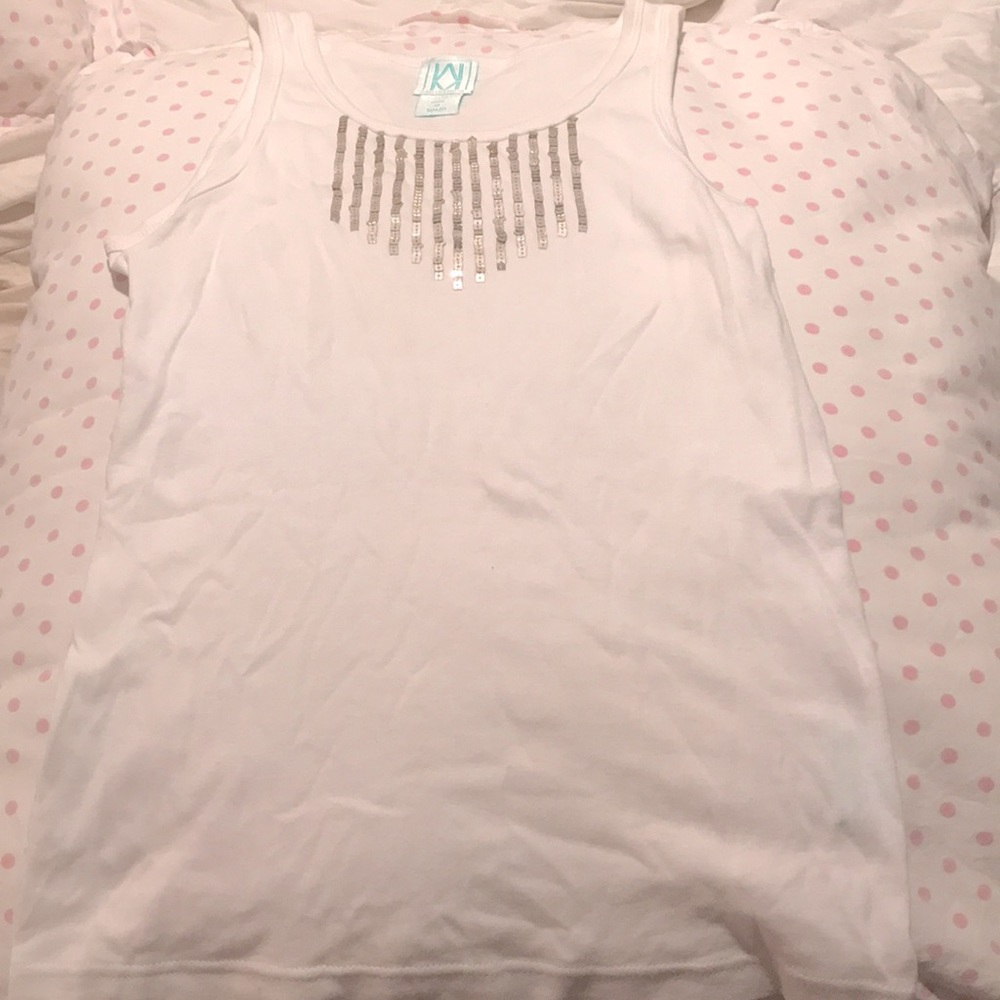 White tank top with silver embellishment sz L